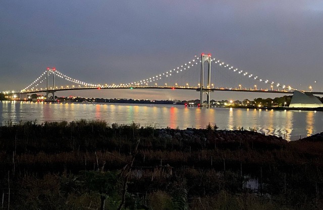 Fisherman's Dream on East River & Ferry Point Golf