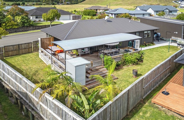 Fishermans Delight - Modern Comfort & Style – Walk to Town, Cafés & the Pub