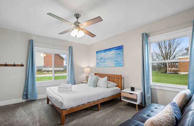 Fishing & Skate Park/10 mins to Ark/Sleeps 14