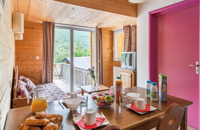 Fitness, terrace, balcony, parking, tv, ski locker, 35m², Cauterets