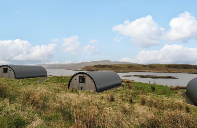 FLADDA, romantic, with a garden in Cullipool, Isle Of Luing