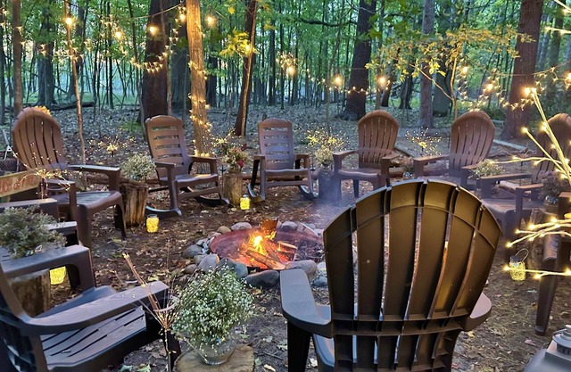 FLASH SALE Aug.18- 24! PRIVATE beach, boats, acreage, pets, Sleeping Bear Dunes