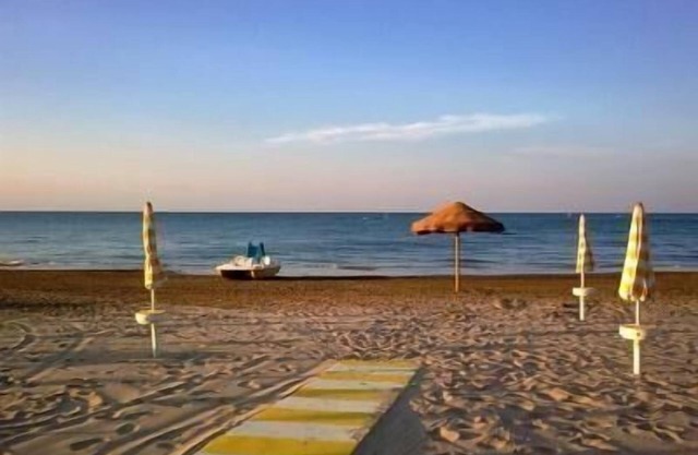 Flat 'Mare Blu 7' near the beach