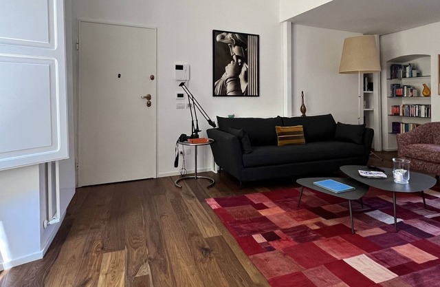 FLO HOUSE LUXURY APARTMENT OLD TOWN