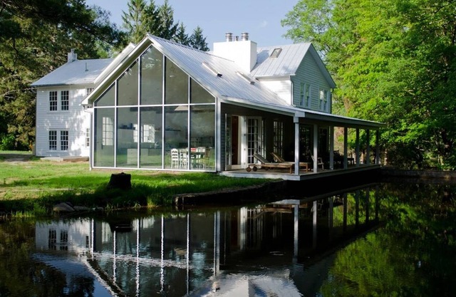 Floating Farmhouse