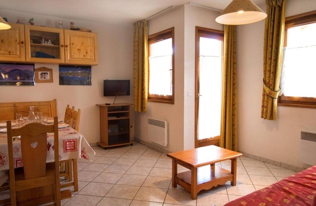 Floor -1, terrace, tv, ski locker, 38m², Aussois