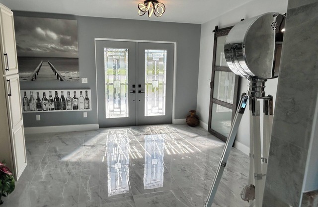 Florida amazing POOL/SPA 3-3 outdoor spectator Home. Outstanding amenities
