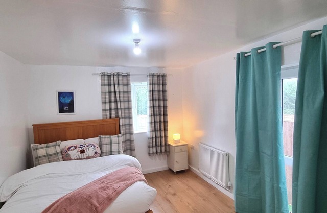 Forge Lane Cozy Apartment