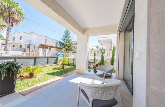FORMENTERA 1 - Modern terraced house near the beach. Free WiFi