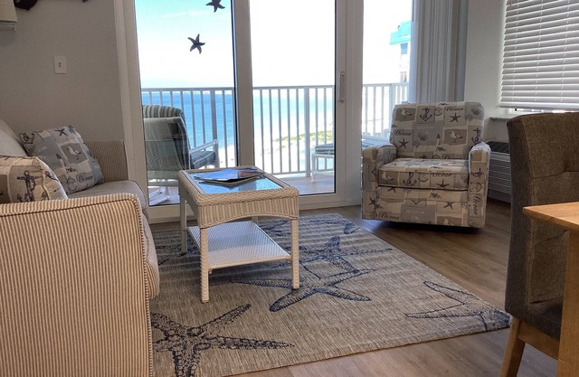 Fort Myers Beach condo direct Gulf View #PH5B - Pool, WIFI, Tennis, Pickleball