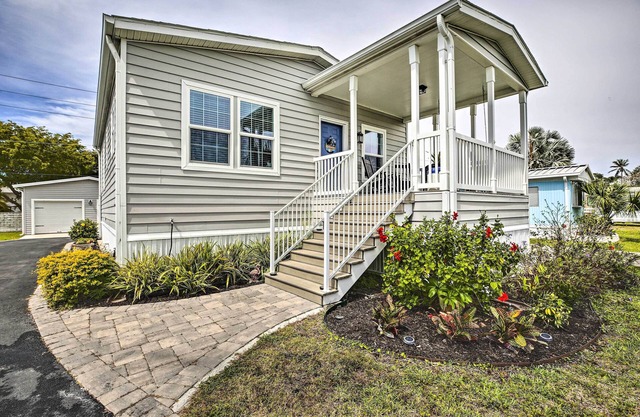 Fort Myers Home Near Sanibel Island Causeway