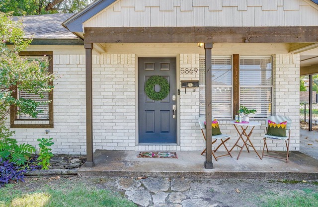 Fort Worth Getaway! Near The Stockyards, Downtown & All The Fun!