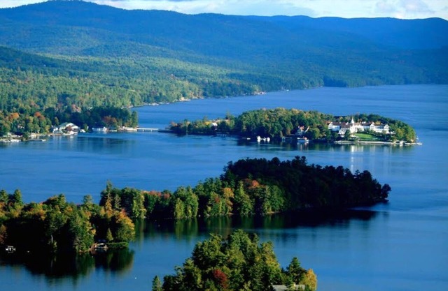 Four Bedroom Bungalow on Lake George with private beach.
