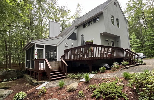 Four Bedroom, Year-Round, Lakefront Home on Swanzey Lake in Swanzey, NH