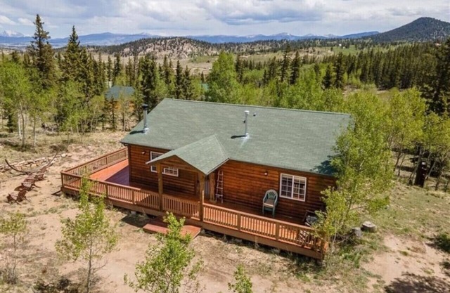 Fox Hole - Serene & Secluded Private Cabin Hot Tub