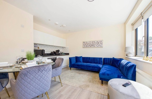 Free Parking - One-Bed Luxury Near Heathrow