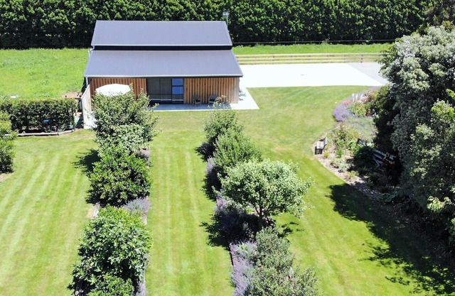 French Country Stay @ Belle Maison Gardens