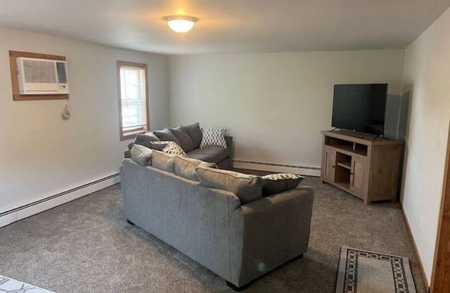 Freshly updated apartment