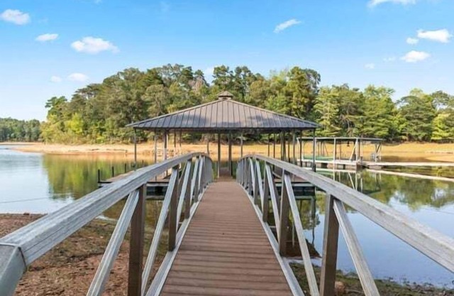 Friendship Cove Retreat w/Dock