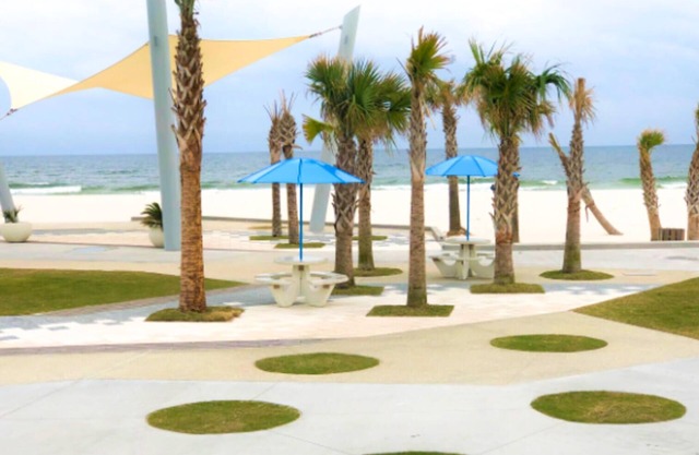 Full Condo w/Pool & Gym, Sleeps 4