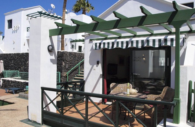 Fully equipped apartment with Wifi, Air Con and U.K. TV in Puerto Del Carmen
