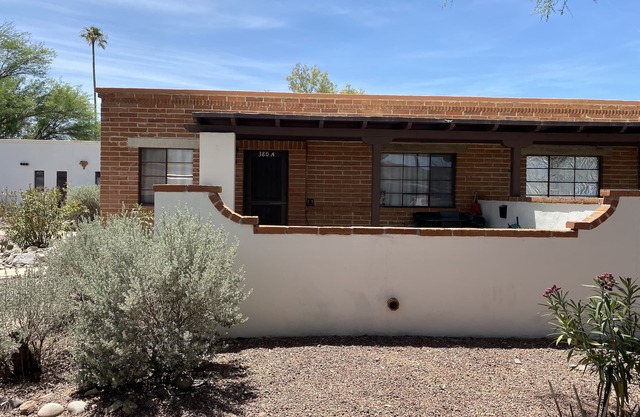 Fully furnished, 2 bed/1 bath villa in Green Valley, AZ.