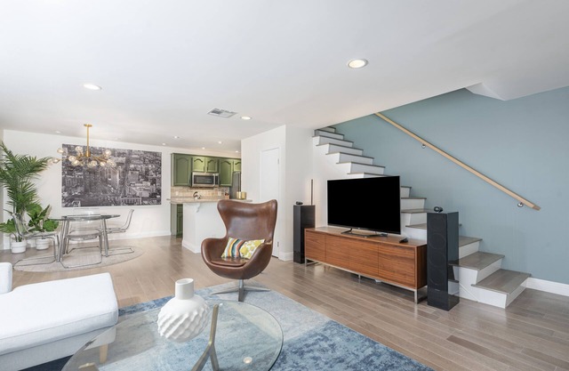 Fully Furnished Modern 3-Story Condo in WeHo: Perfect for Execs and Creatives