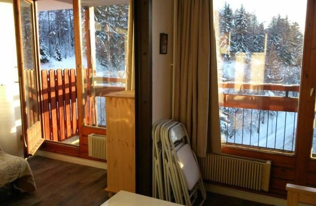 Fully renovated apartment, sleeps 5, Arcs 1600,