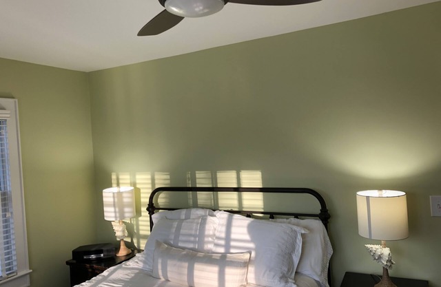 Fully Renovated Amagansett Retreat 2 Bedrooms plus Expansive Sleeping Loft