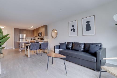 Fun & Comfort Await: Apartment at Alexandria