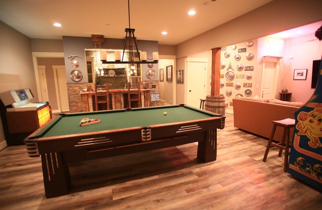 Fun, family Foothills retreat with Game Room and 6-person hot tub!
