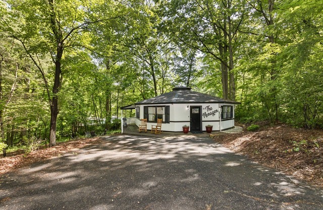 Fun & Funky Deltec Home with Pool Table, Darts
