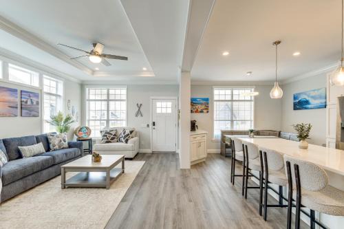 Furnished Screened Porch Baypoint Resort Home!