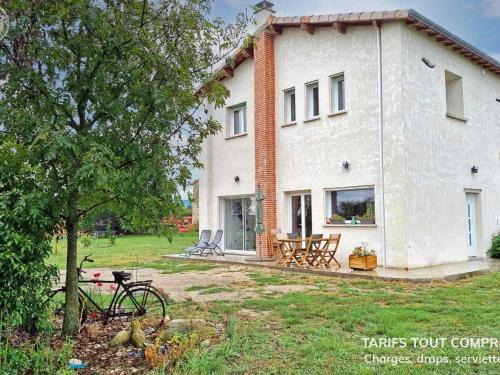 Gîte de charme pour 5 pers. avec terrasse privative dans la Loire - FR-1-496-375