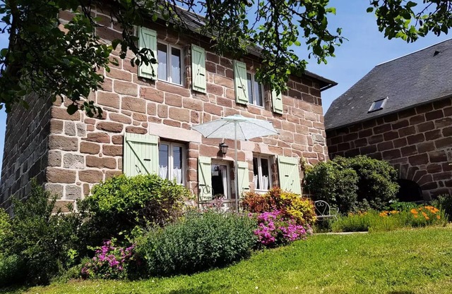Gîte de France in Ussac 3 ears - Gîte de France 8 people