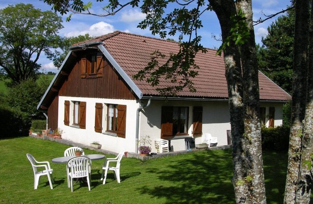 Gîte de la Marandine in Métabief with garden