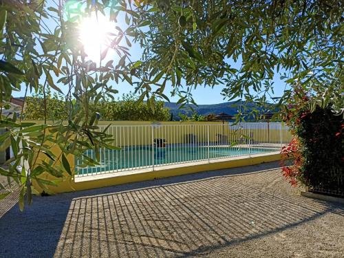 Gîte " Macha" classé 3 étoiles piscine Vallon Pont d'Arc