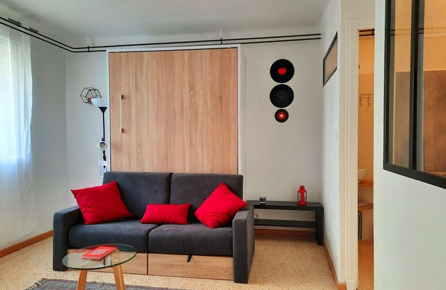 Gîte Plein Soleil - Cigaloun - Services +