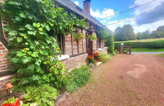 Gîte Unique Dans un Paysage Calme Avec vue Panoramique