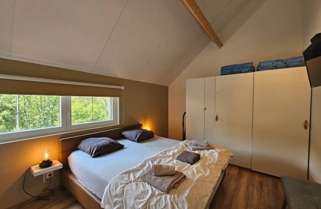 Gîte with sauna & Hottub in Durbuy sleeps 9