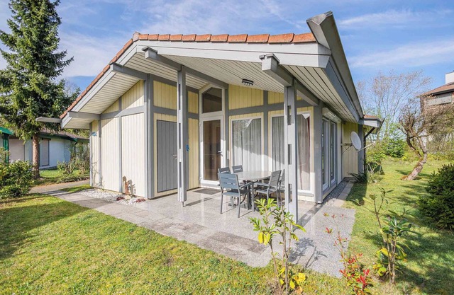 Gable roof house (Type 10)