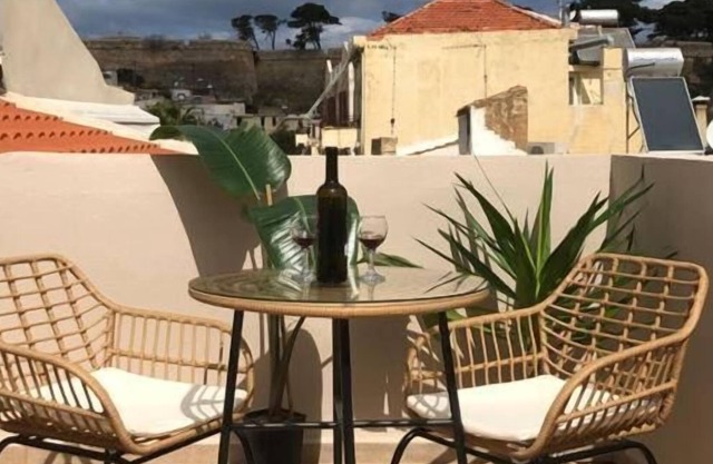 Gaia Luxury apartment in the heart of rethymno town