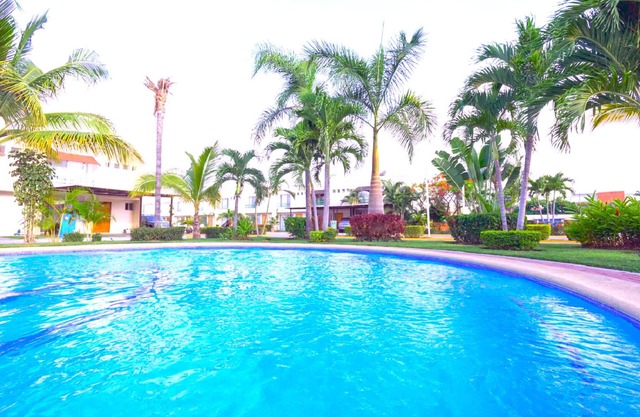 Garden 3BR House close to Beach,Vidanta,Aqua Adventures+Pool+Parking