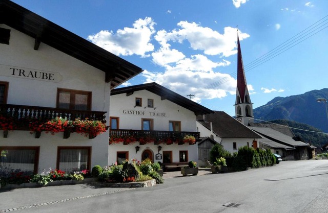 Gasthof Pension Traube