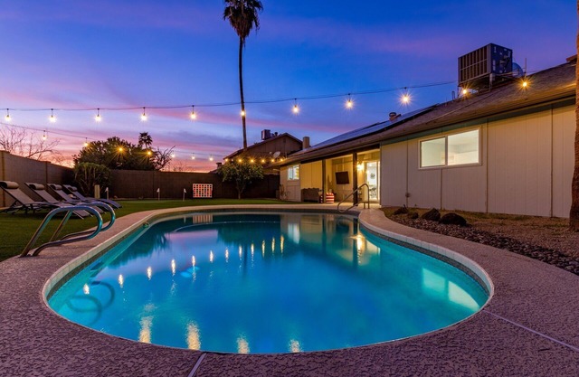 GCU!PoolHeatAvailable!Family^Pool Table^Putt-Putt#DONTmiss