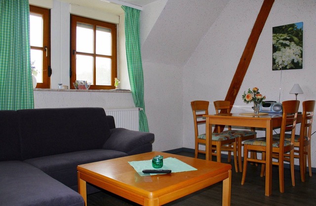 Gemütliche 55qm Ferienwohnung mit komplett ausgestatteter Küche, Haustiere auf Anfrage erlaubt