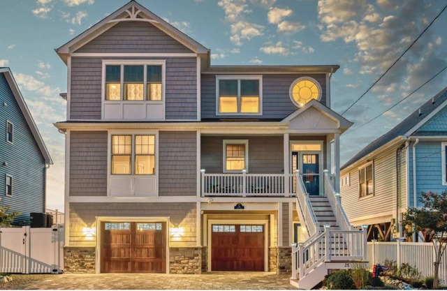 Gem of Beach Haven West! Beautiful bay front home minutes from Long Beach Island
