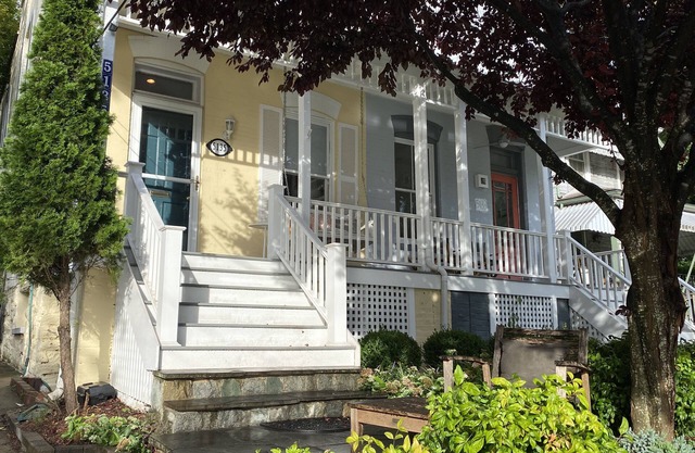Gem with Parking in DC Palisades Village