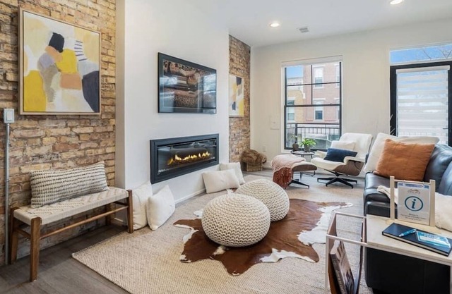 George 201 Charming Condo on 8th w/ Deck