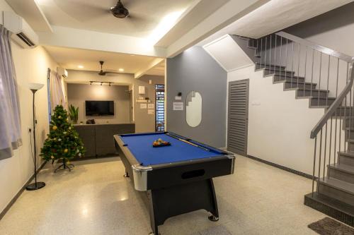 GEORGETOWN 18Px 5R4B V KTV & JACCUZI SPA & POOL TABLE NEAR USM & LAM WAH EE HOSPITAL & HAN CHIANG HIGH SCHOOL - kids pool no more